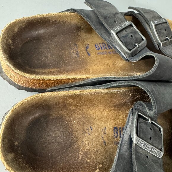 Birkenstock Arizona Oiled Leather in Black, Size 40 - Picture 13 of 15